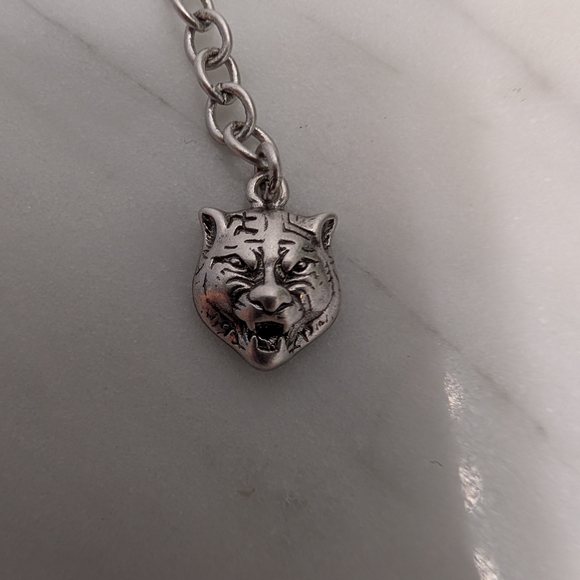 Gucci Double G Logo with Flowers and Tiger's Head Bracelet - Picture 6 of 9